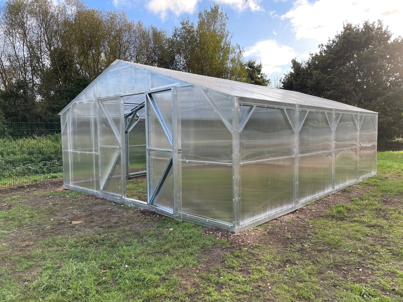 Installation of green houses and horticultural services